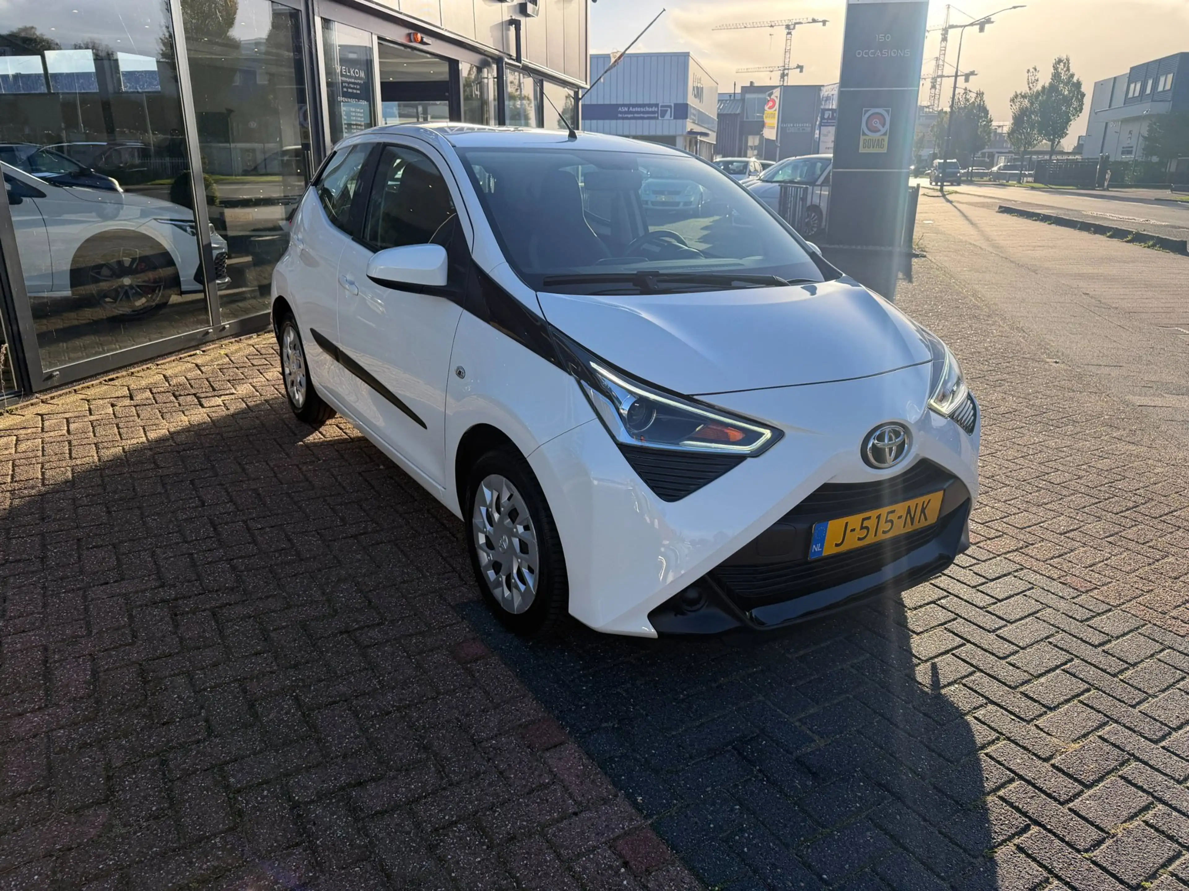 Toyota Aygo 1.0 VVT-i x-play AUTOMAAT|Clima|CAM|Carplay|TEL — photo 6