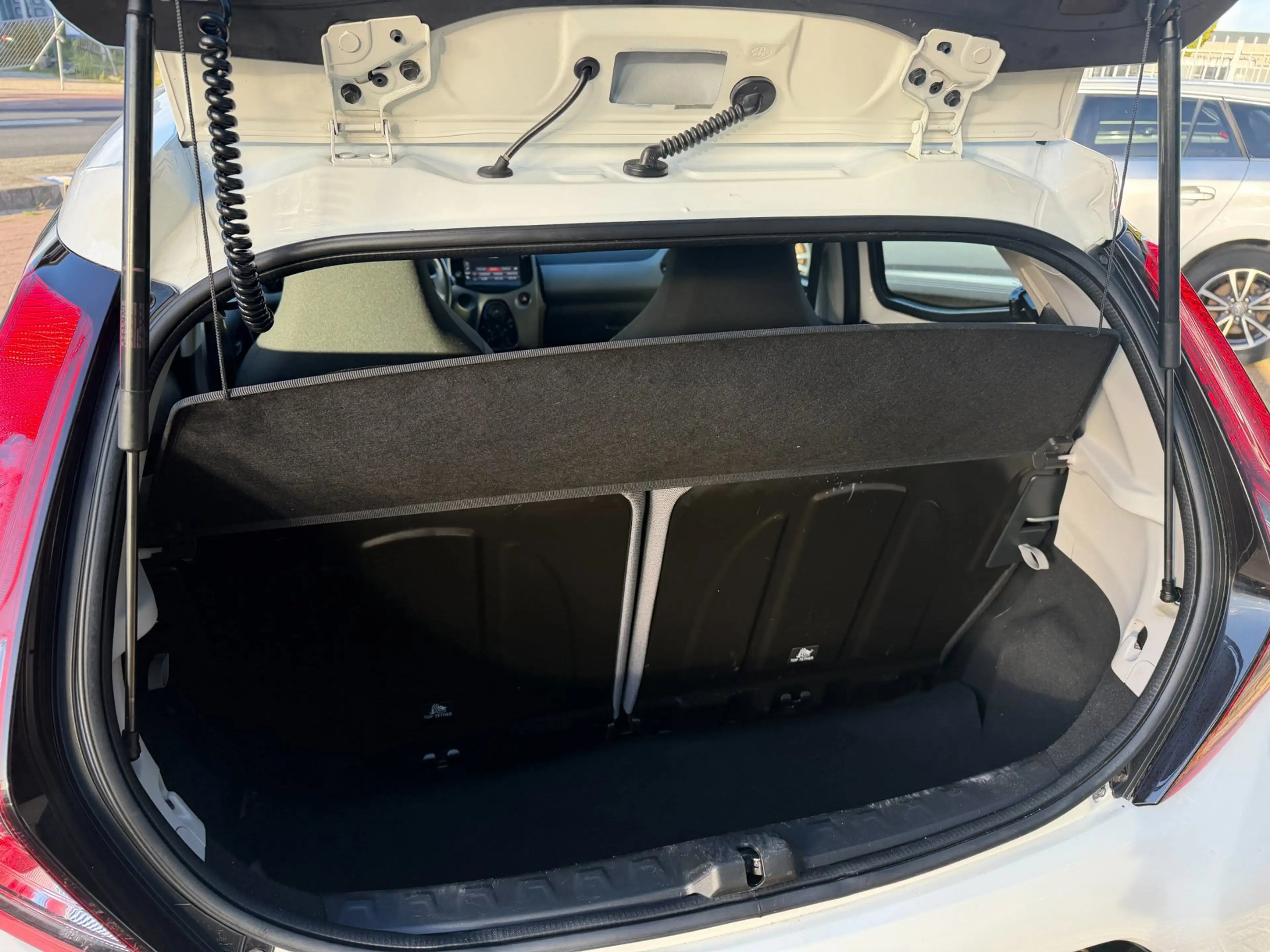 Toyota Aygo 1.0 VVT-i x-play AUTOMAAT|Clima|CAM|Carplay|TEL — photo 11