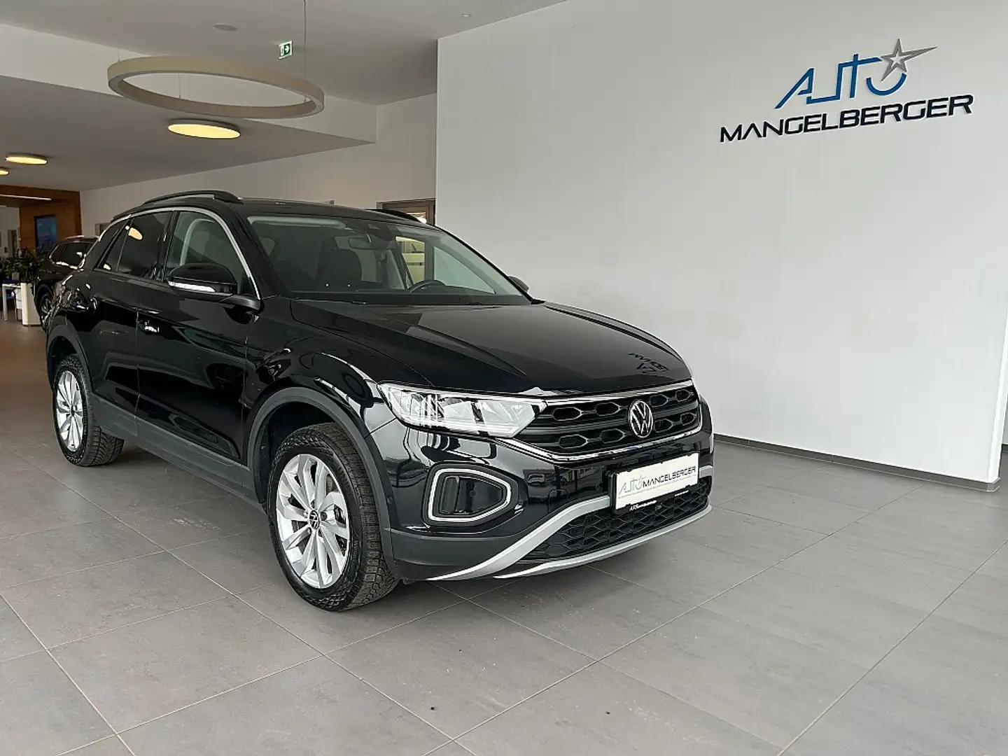 Volkswagen T-Roc 1,5 TSI ACT Life DSG, Sitz Komfort-Paket,  Digi... Noir - 1