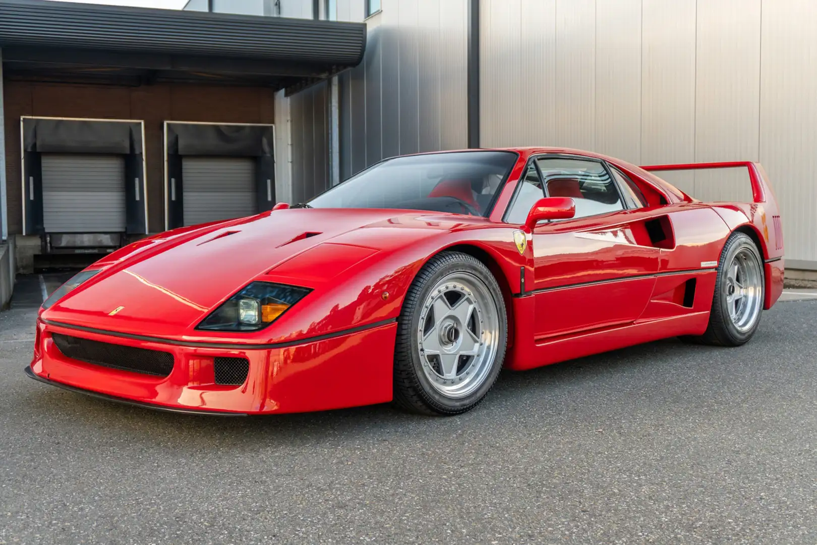 Ferrari F40 - Rosso Corsa - Non Cat / Non Adjust Rot - 1