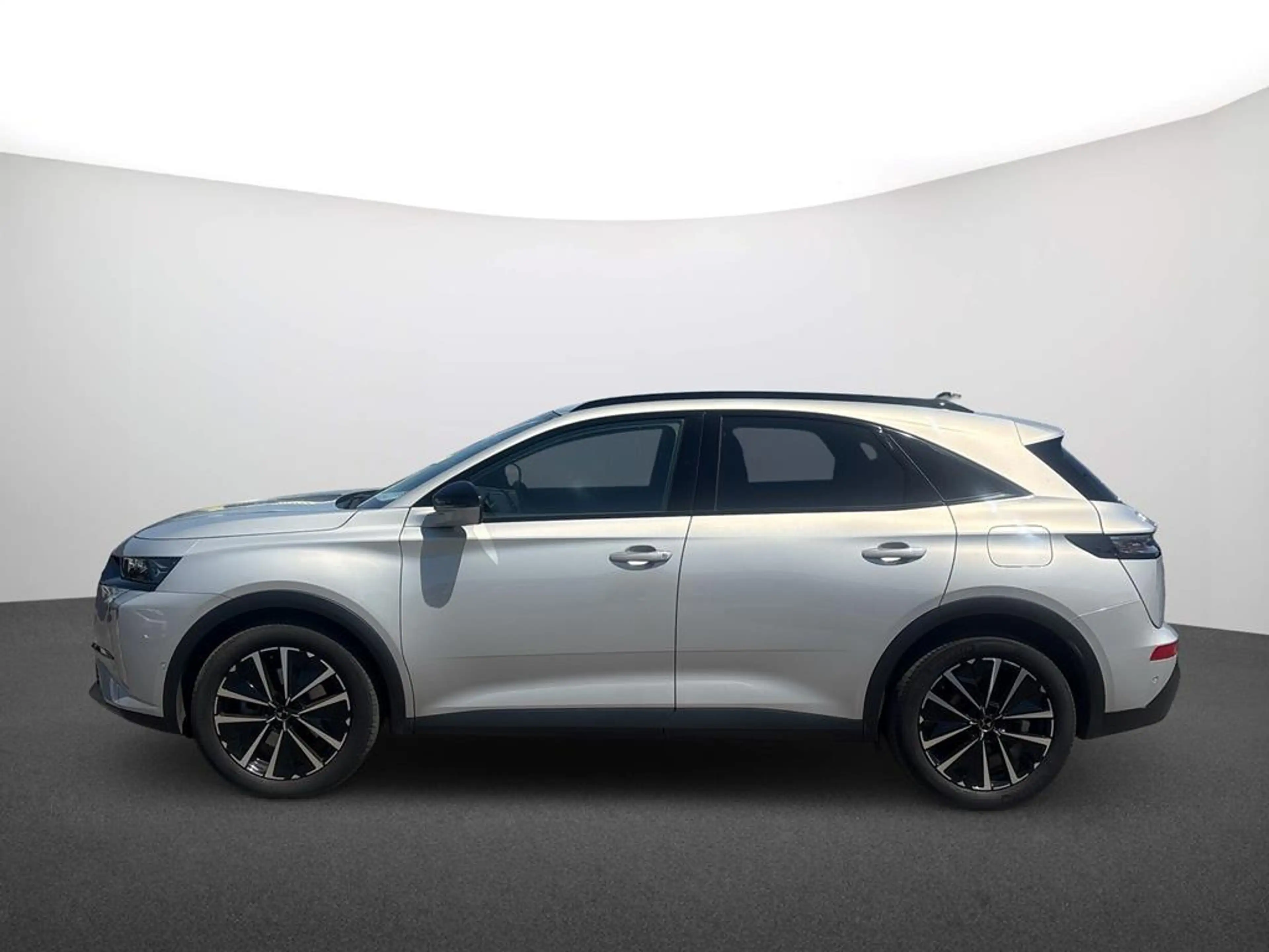 DS Automobiles DS 7 E-Tense 225 kW Opera 4x2 — photo 4