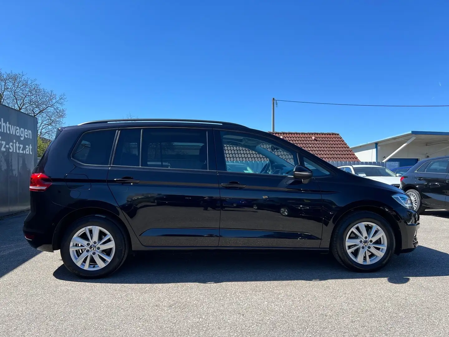 Volkswagen Touran Comfortline 2,0 TDI 7 Sitze DSG| NP €56.000 Schwarz - 2