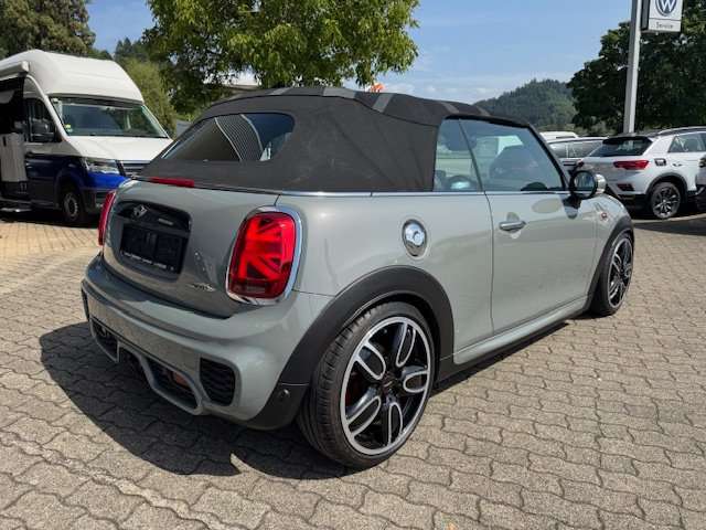 MINI John Cooper Works Cabrio 2,0