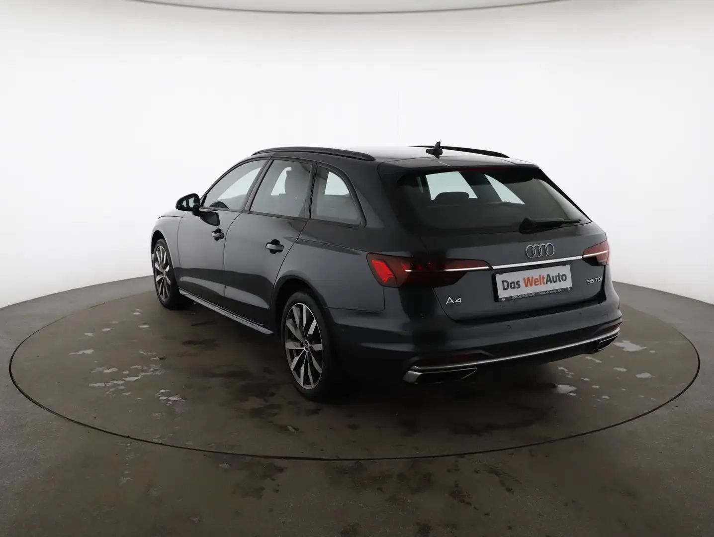 Audi A4 35 TDI Grau - 2