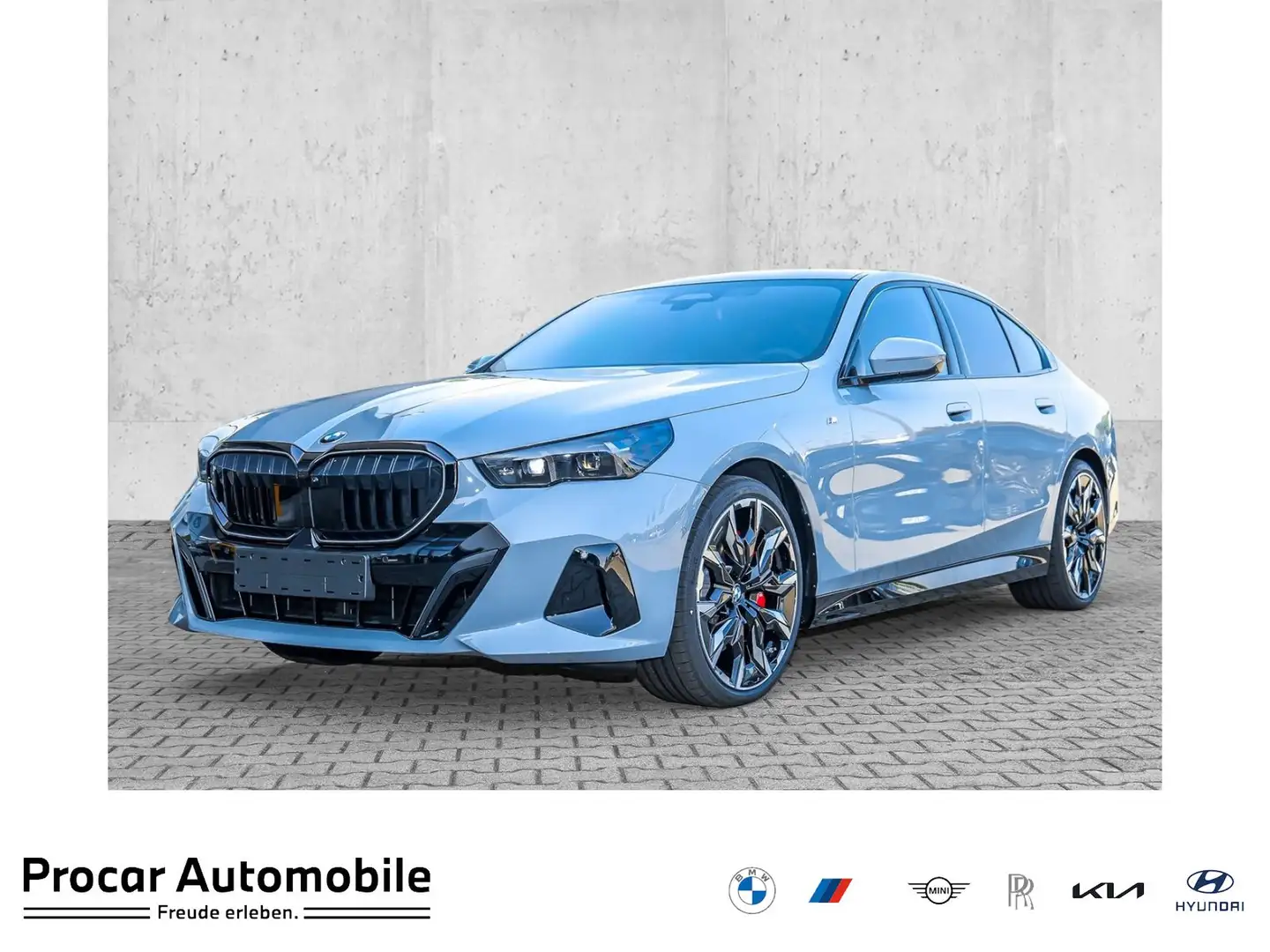BMW 540 d xDrive M Sport Pro 21" Head-Up 360° PANO B/W Sou Gris - 1