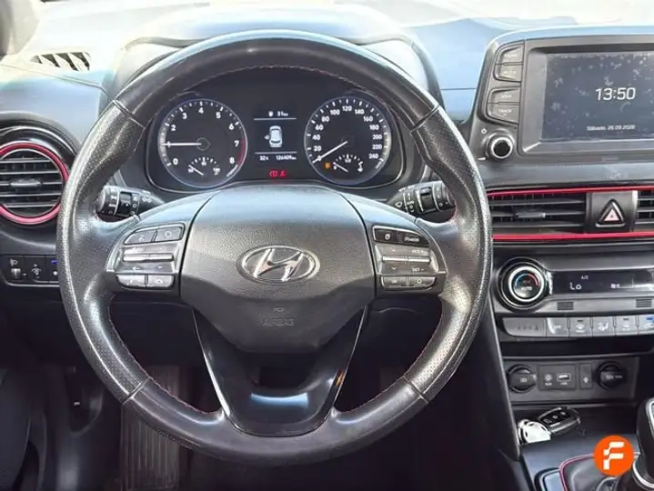 Hyundai Kona 1.0 TGDi Essence 4x2 2019, foto 12