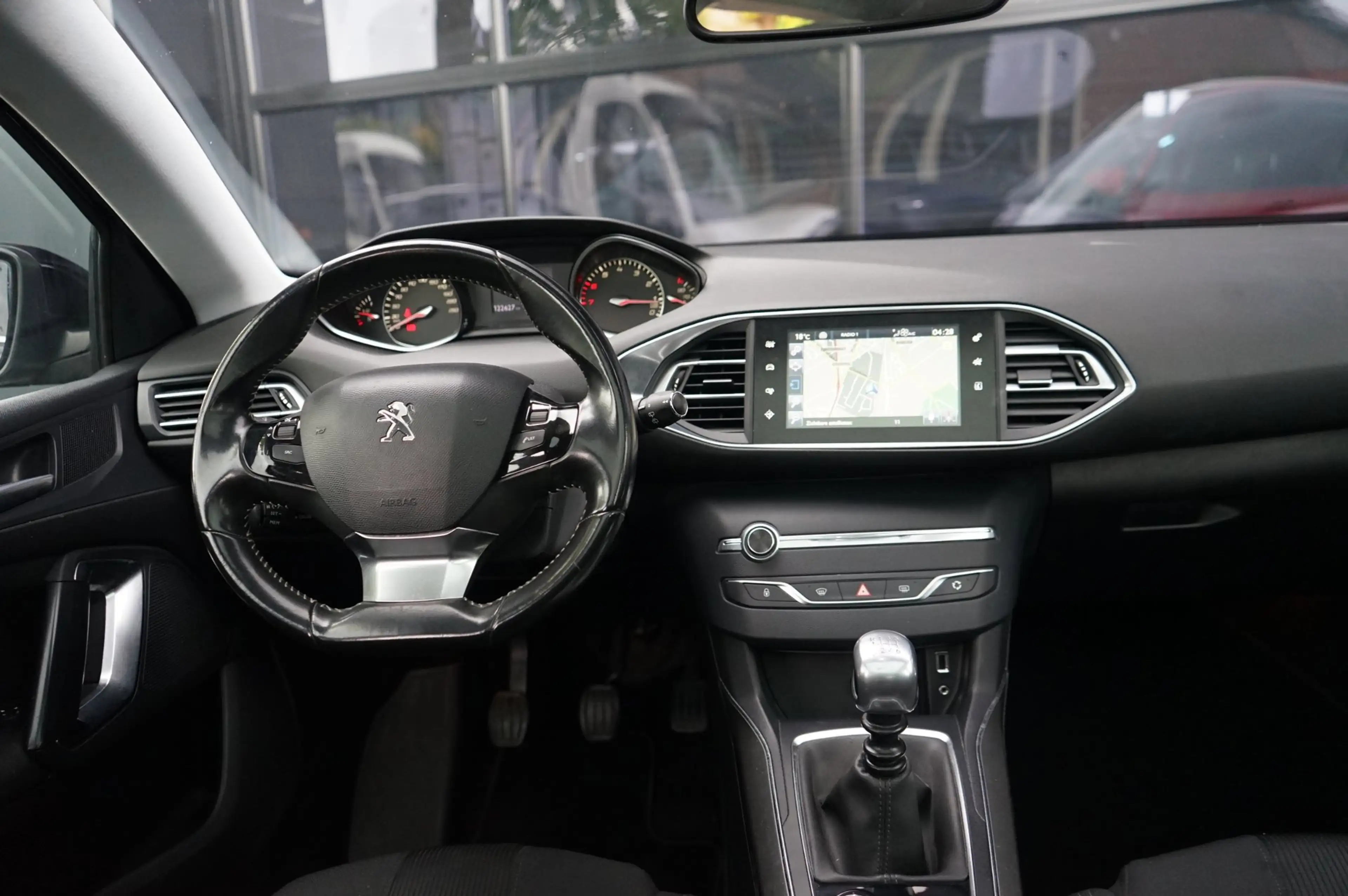 Peugeot 308 1.6 THP Première, Led, navi, acc, Panodak, Clima, — photo 22