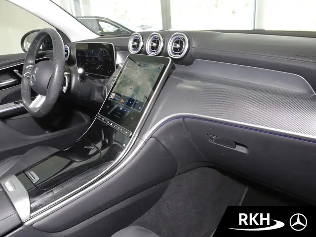 Mercedes-Benz GLC view 7
