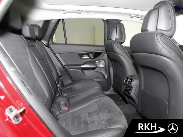 Mercedes-Benz GLC view 9