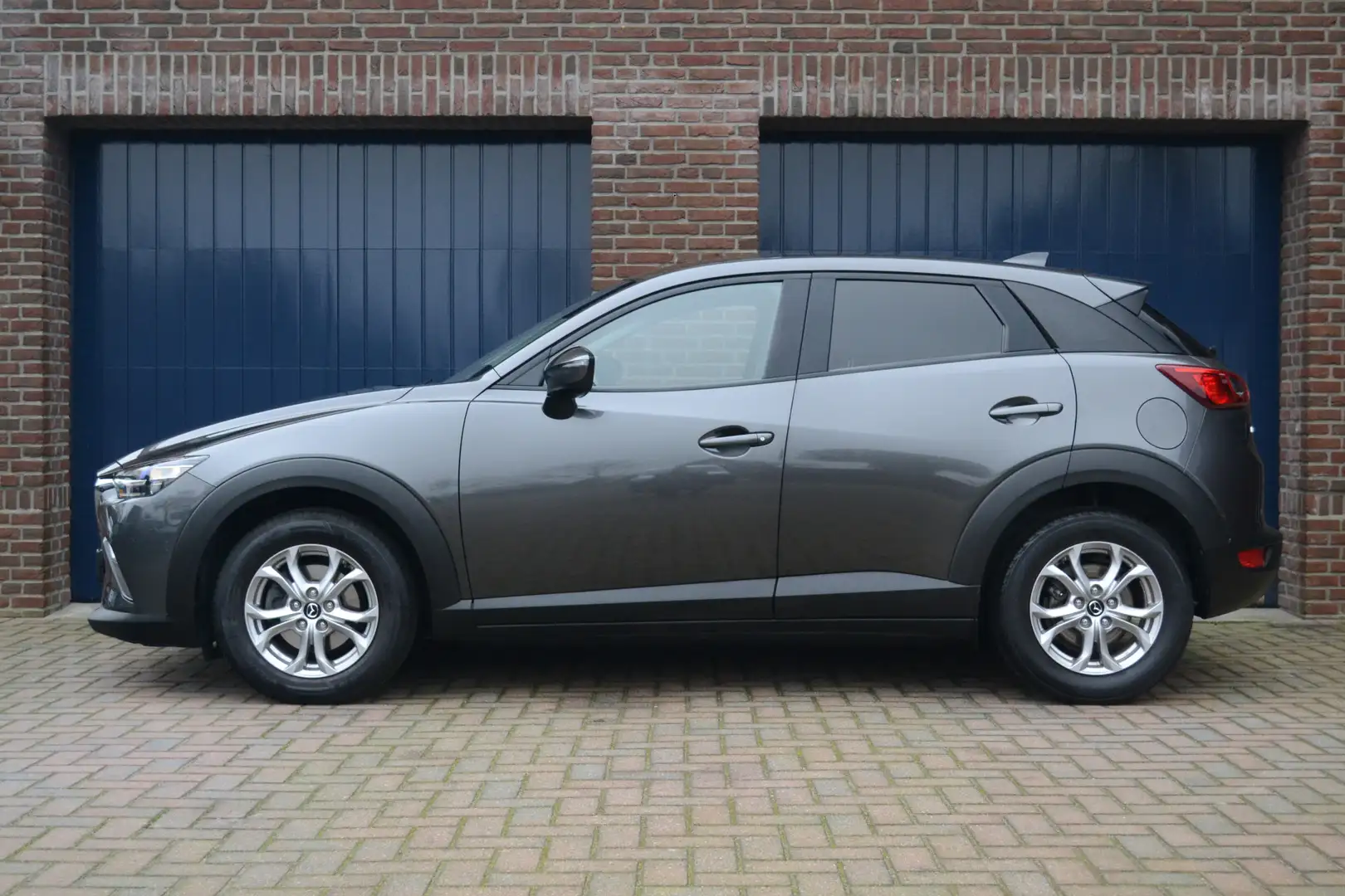 Mazda CX-3 2.0 Automaat SkyActiv-G 120 Dynamic | Navigatie | Gris - 2