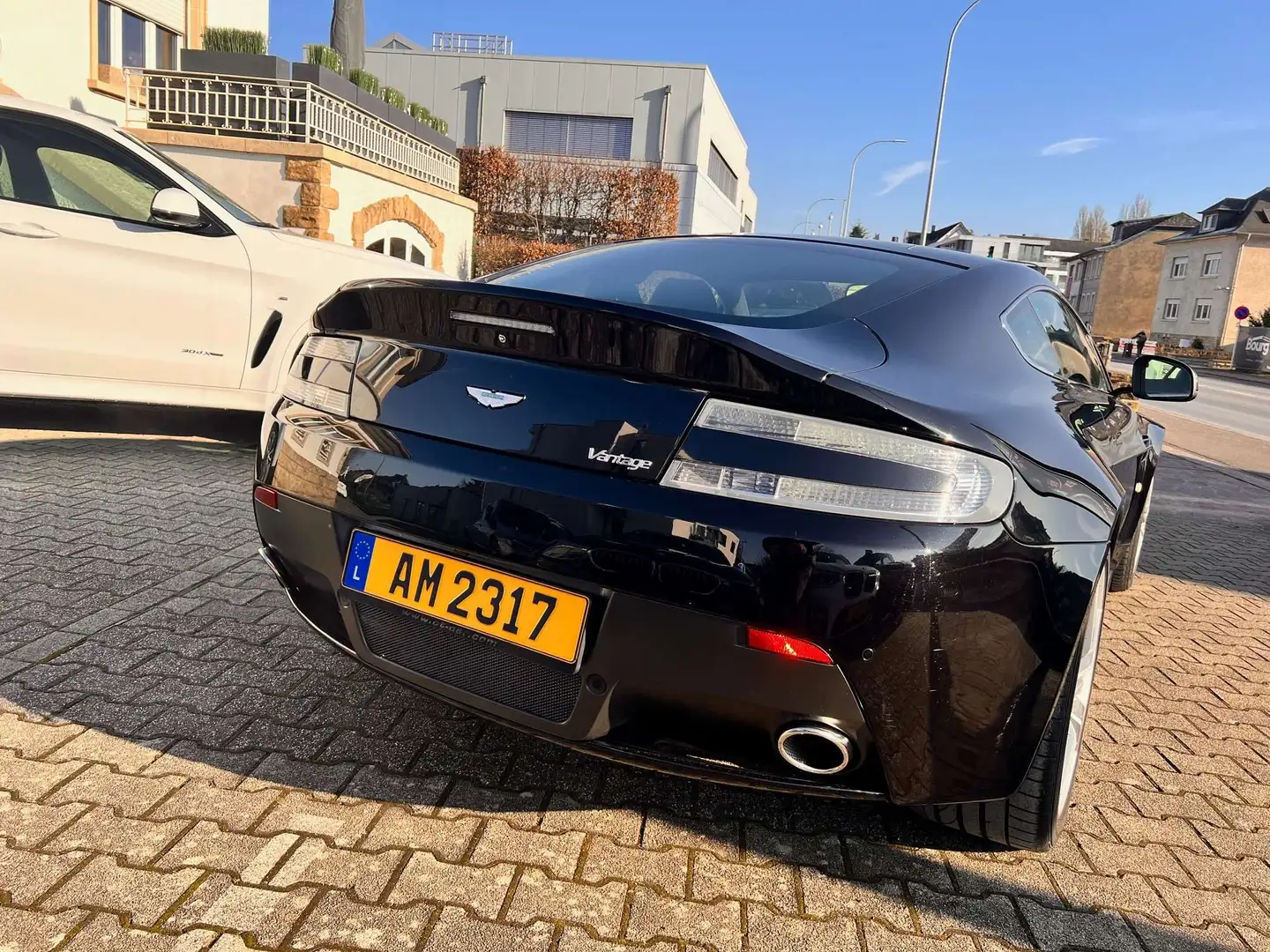 Aston Martin Vantage S Coupé V8 Noir - 2