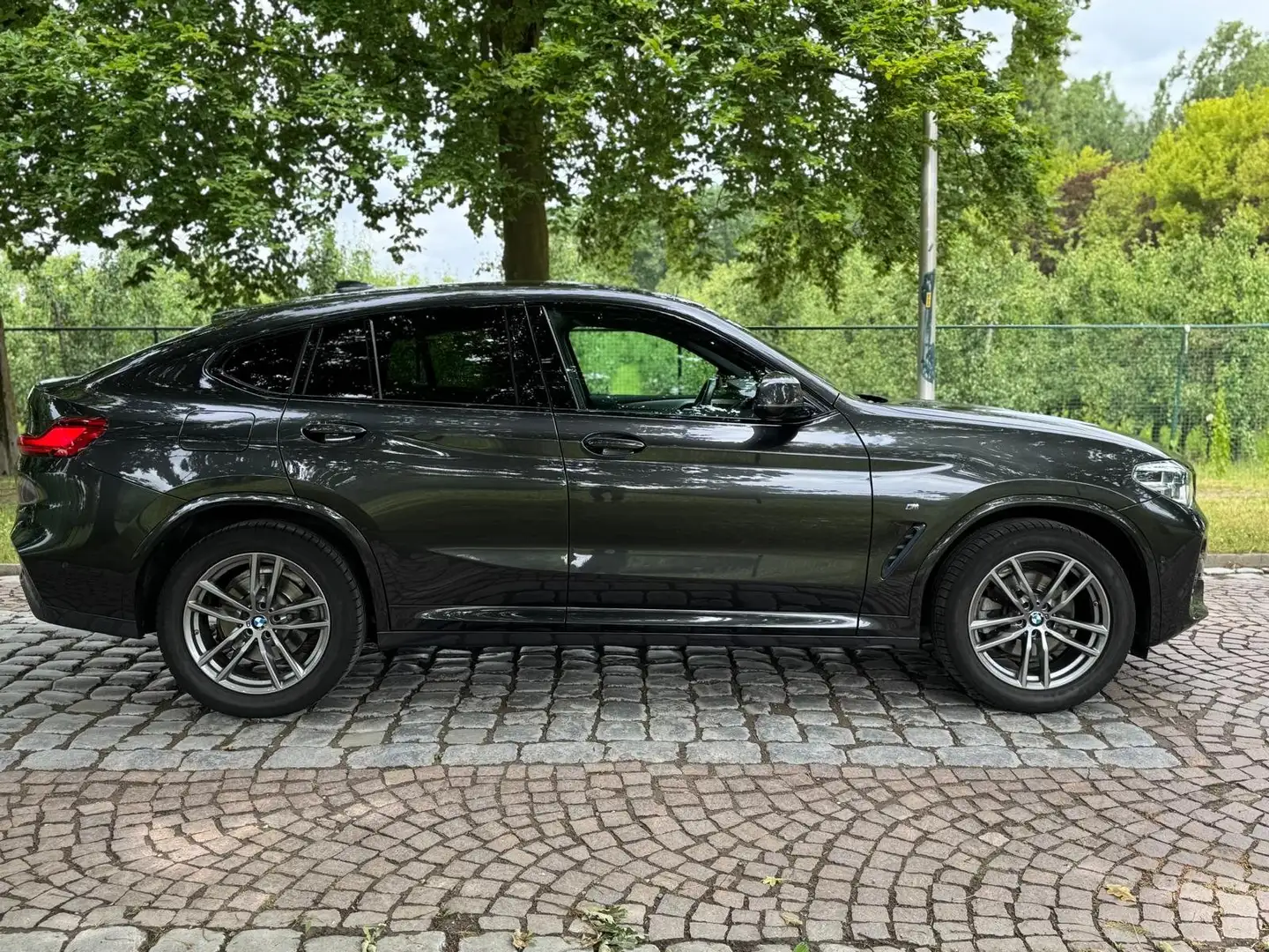 BMW X4 2.0 dA xDrive * M-PACK * 190PK! * FULL HISTORIEK Noir - 2