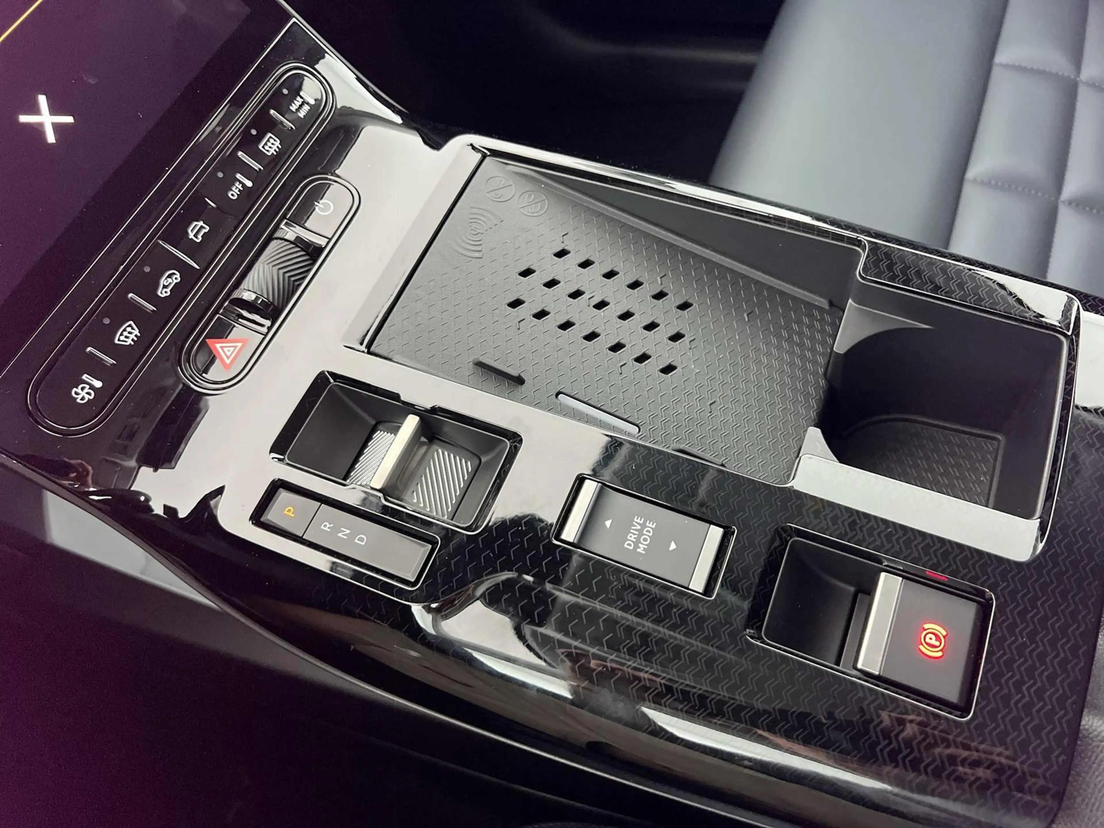 Citroen C5 Aircross Max *NAVI*360°K*ACC*uvm — photo 13