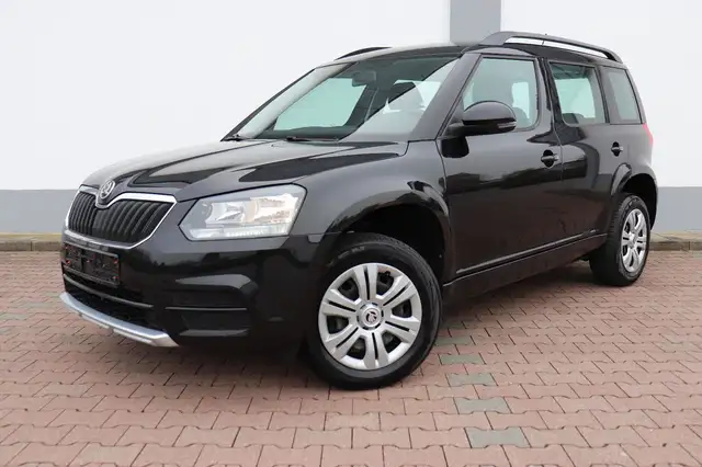 Skoda Yeti YETI 1.2TSI ACTIVE-PLUS 1.HAND!SITZHEIZ.PARKASSI