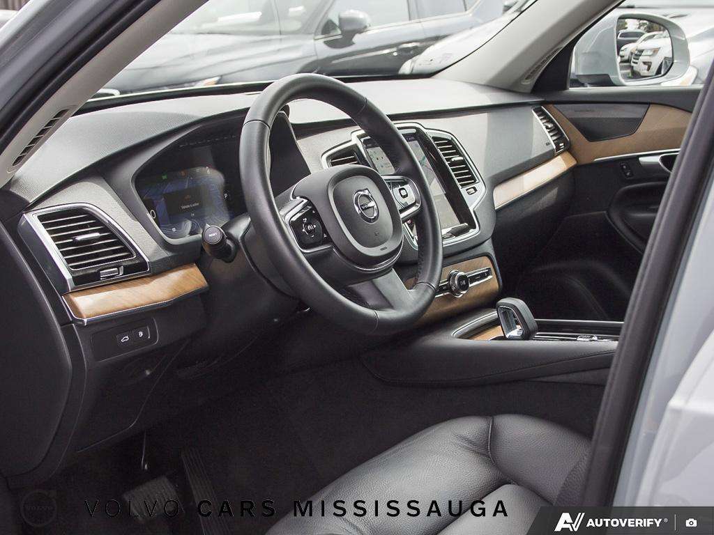 2024 Volvo XC90 Plug-In hybrid 7-Seater thumb 13
