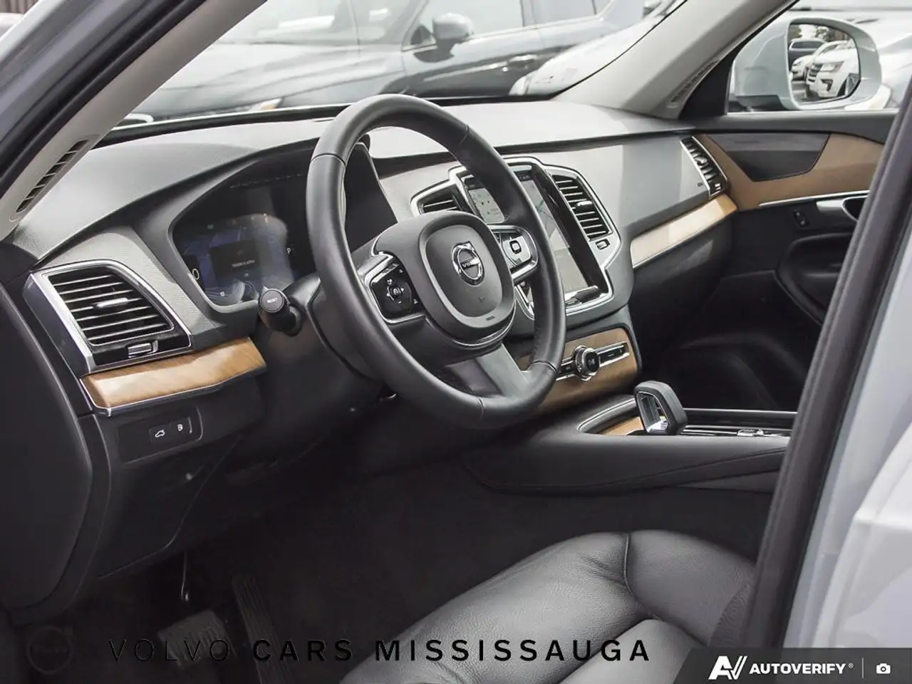 Volvo XC90 снимка Volvo XC90