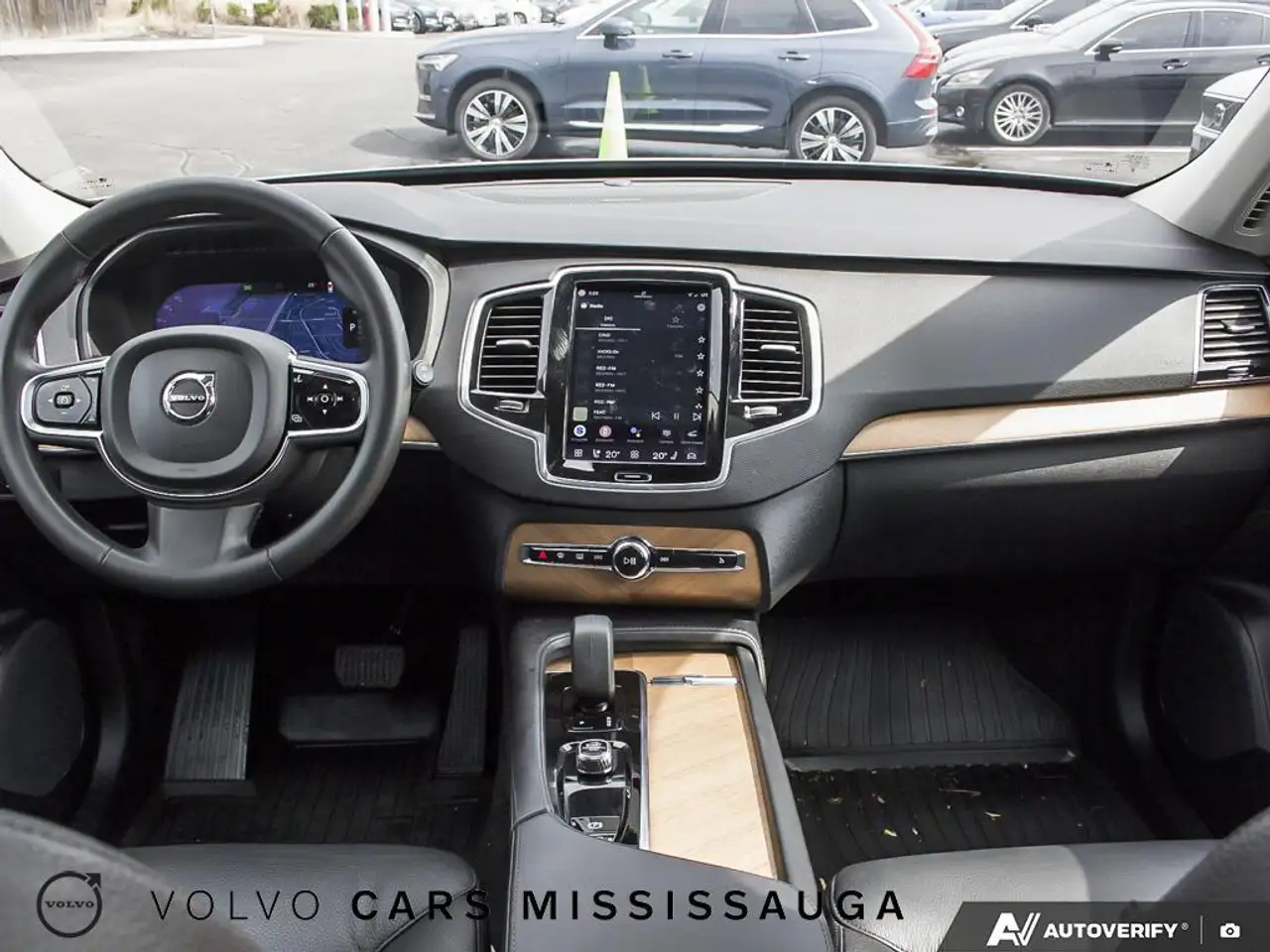 Volvo XC90 снимка Volvo XC90