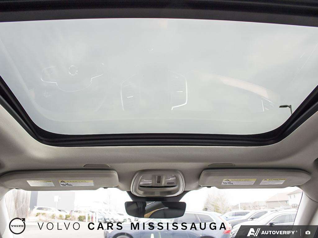 2024 Volvo XC90 Plug-In hybrid 7-Seater thumb 25
