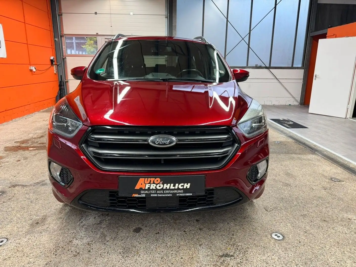 Ford Kuga 1.5 EcoBoost ST-Line Automatik Rouge - 2