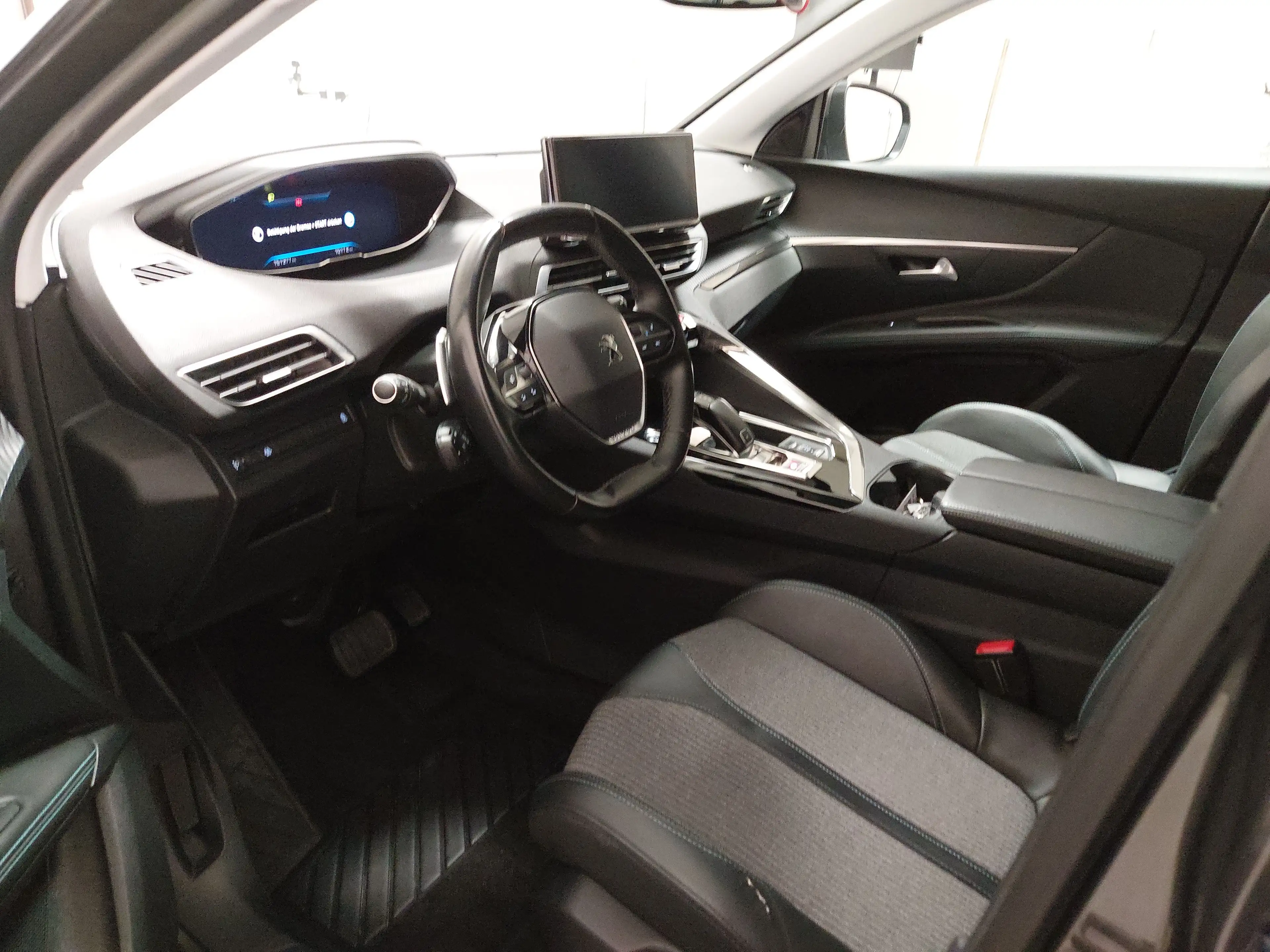 Peugeot 5008 5008 NAVI KLIMAAUT LED RADIO MFL SHZ PDC DAB KAMERA T-Leder RFK — photo 6