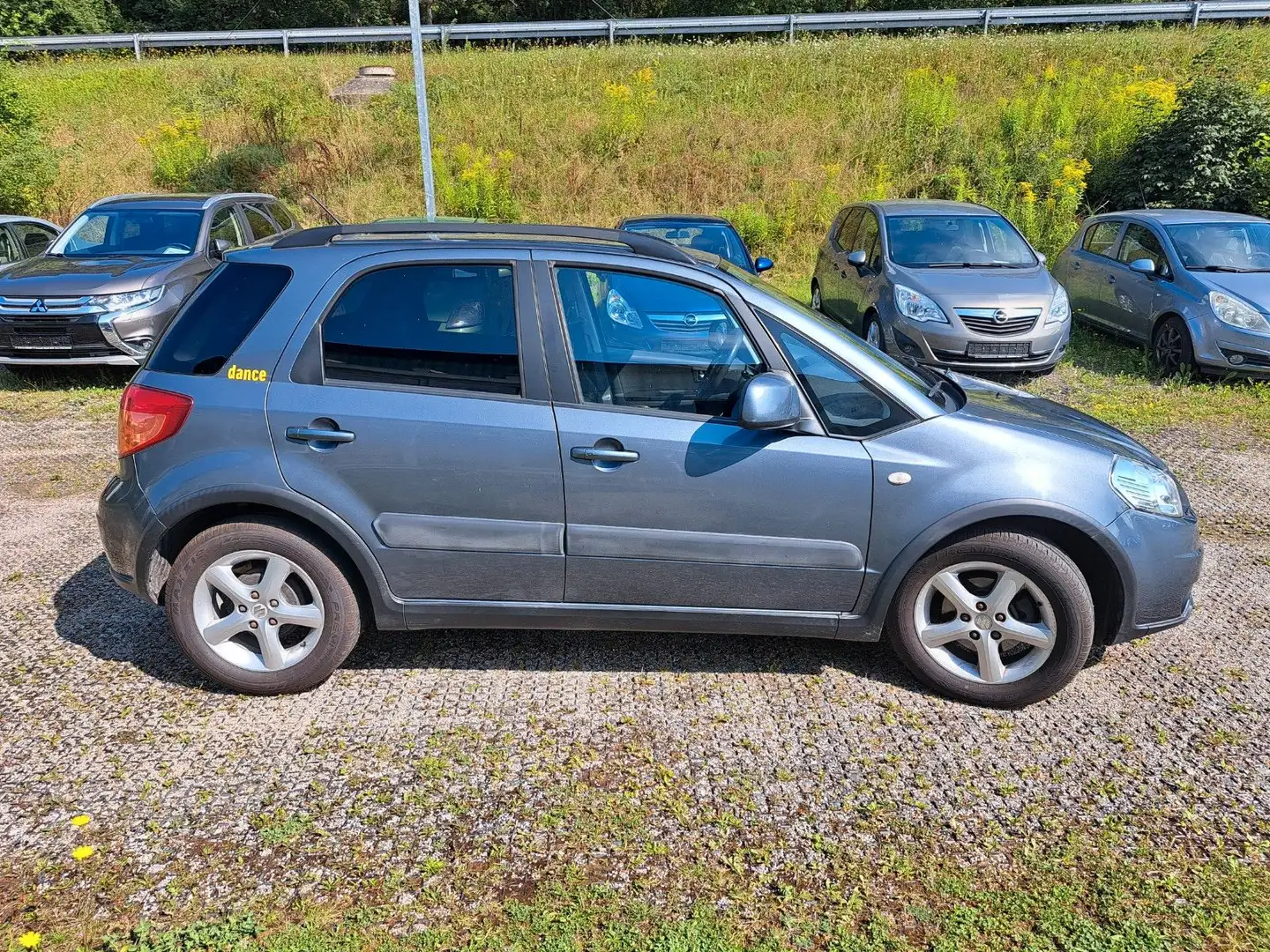 Suzuki SX4 1.6 Dance Klima 1.Hand Scheckheft !!! Grau - 1