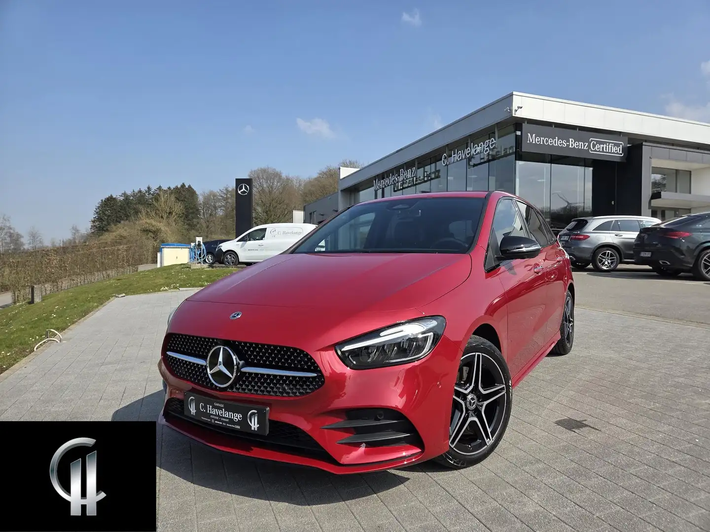 Mercedes-Benz B 250 250e AMG Line - 1