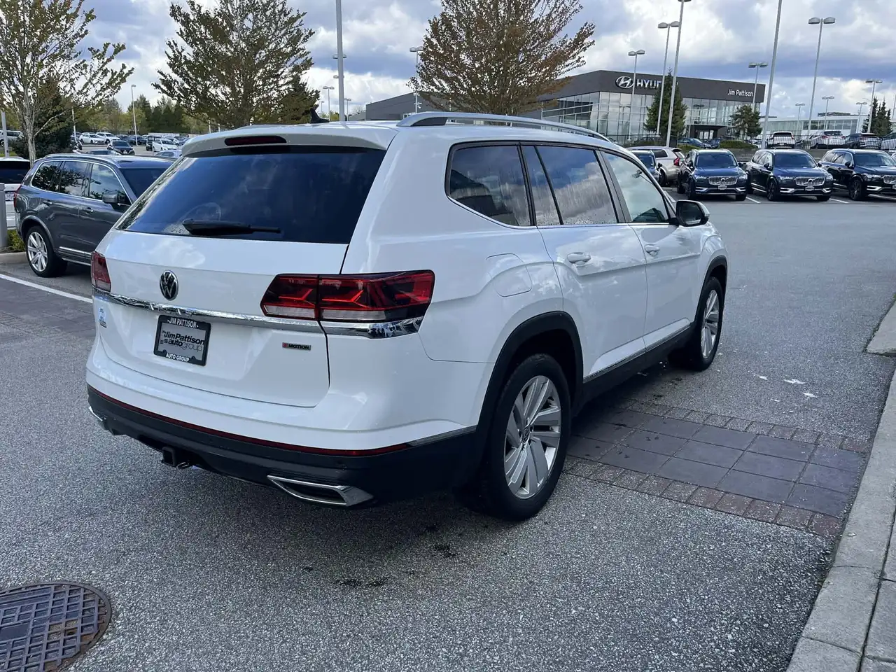 Volkswagen Atlas снимка Volkswagen Atlas