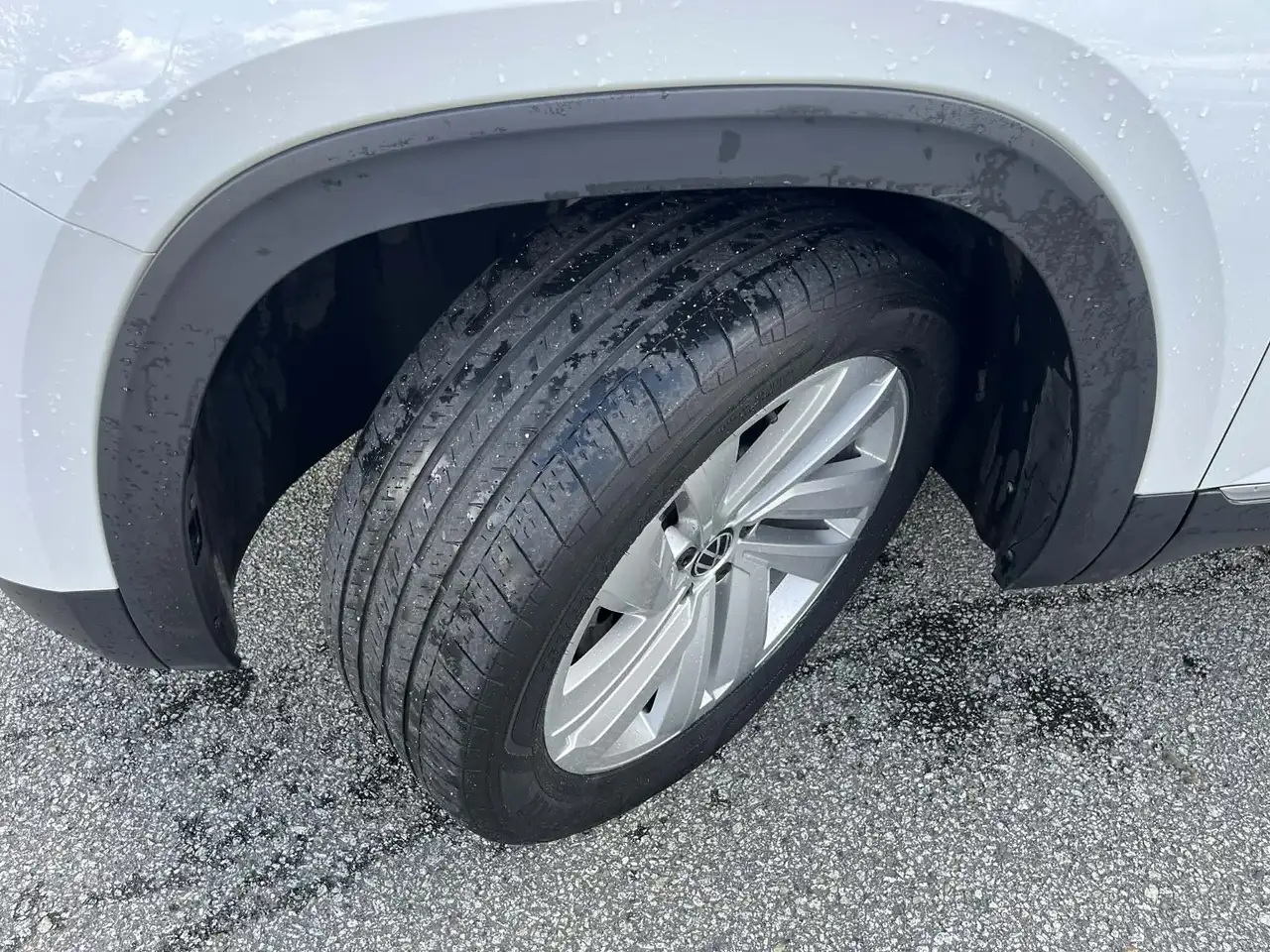 Volkswagen Atlas снимка Volkswagen Atlas