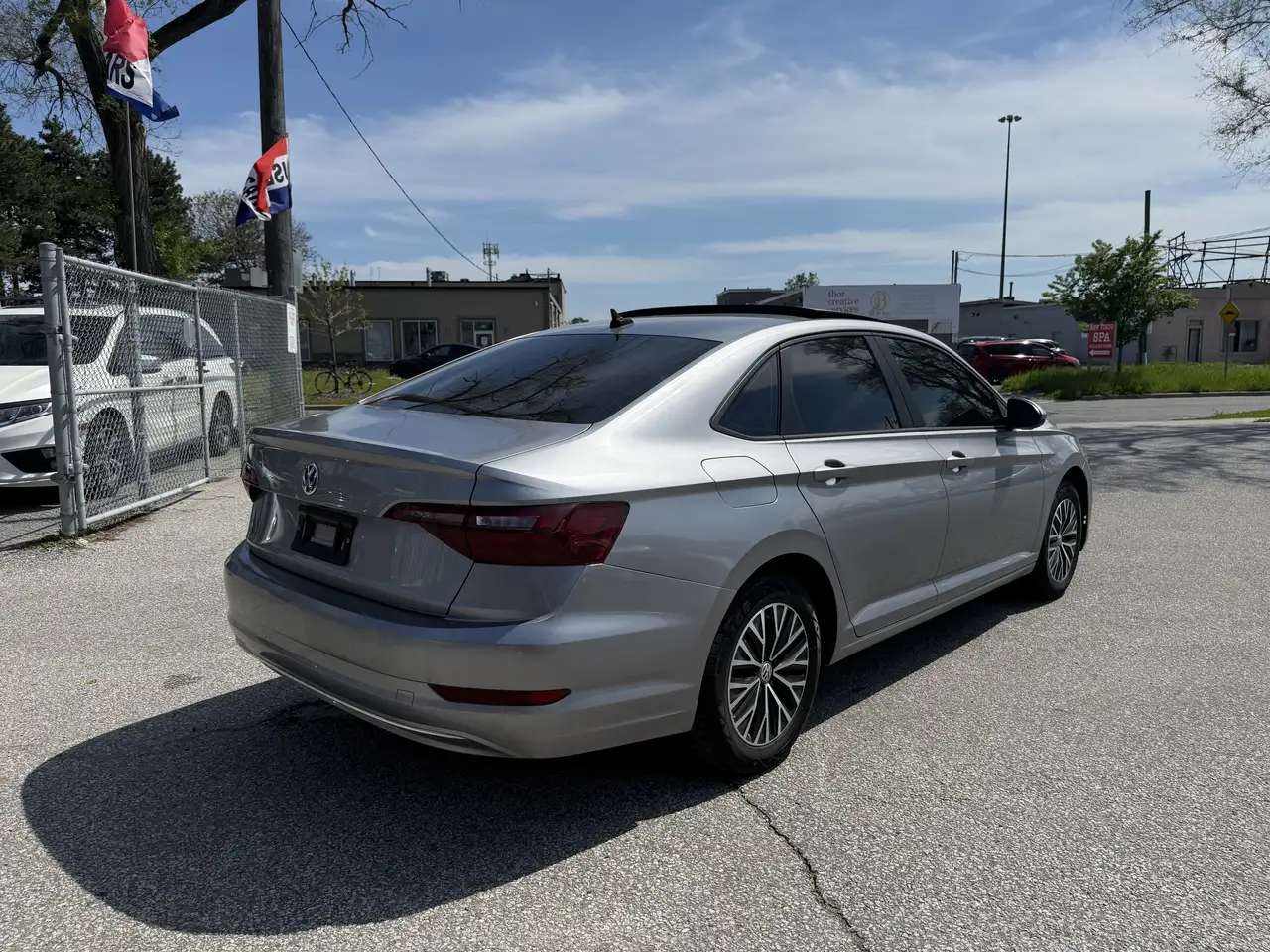 Volkswagen Jetta снимка Volkswagen Jetta