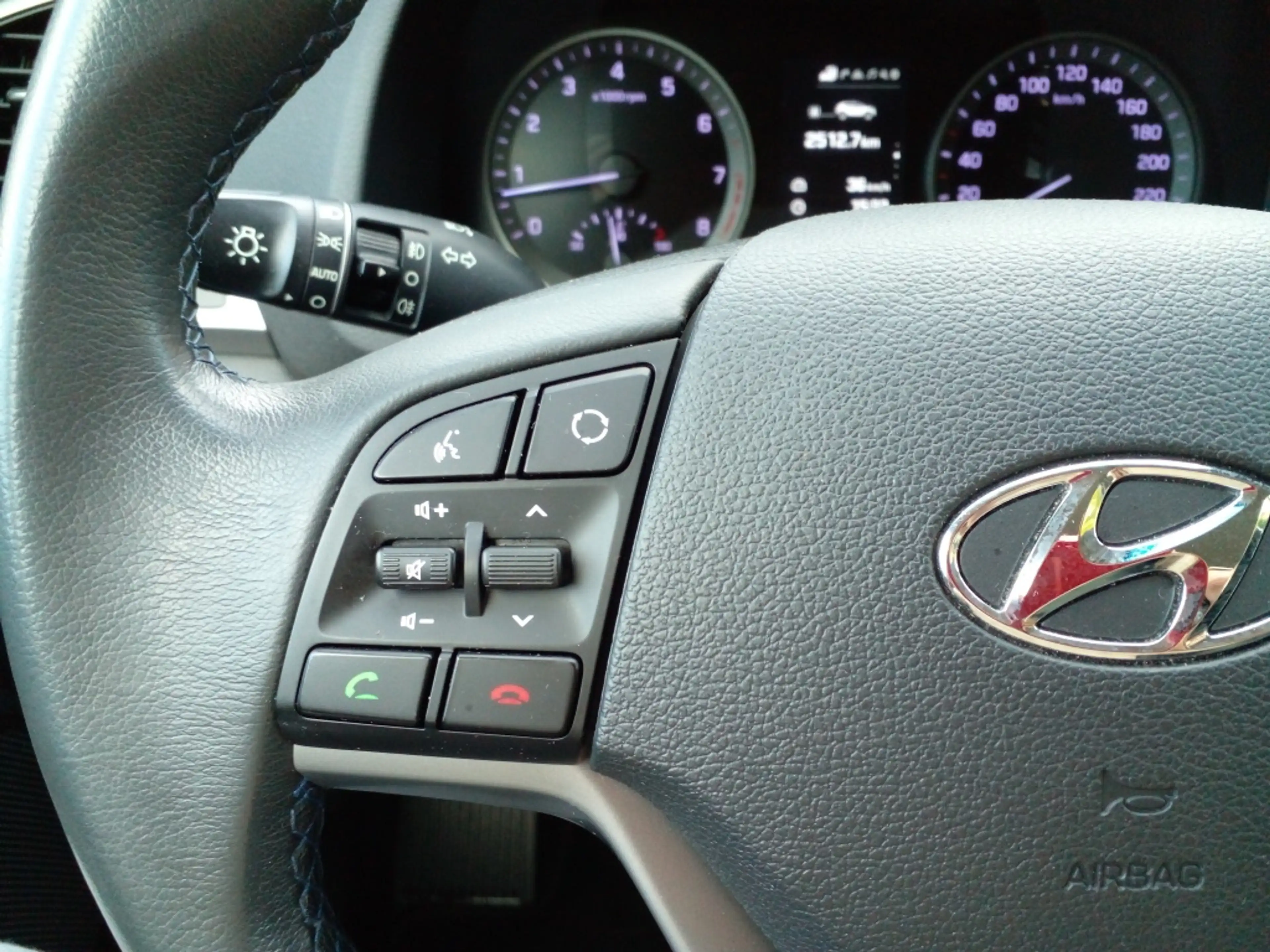 Hyundai TUCSON 1.6 GDi 132pk Comfort — photo 21