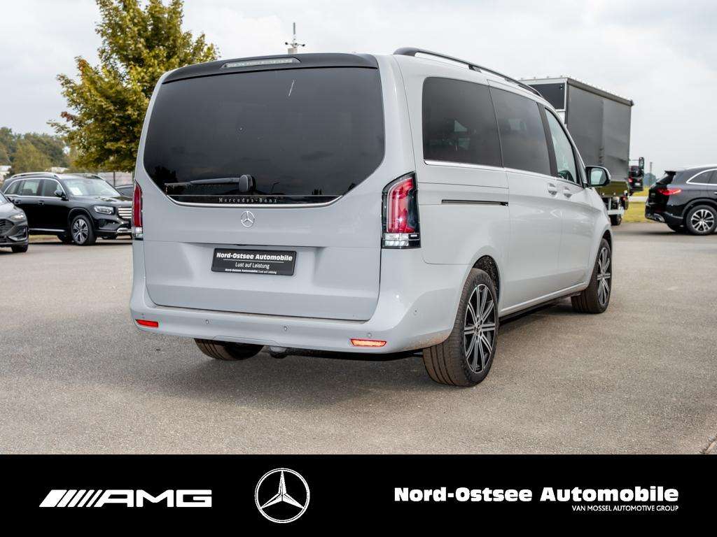 Mercedes-Benz V 250