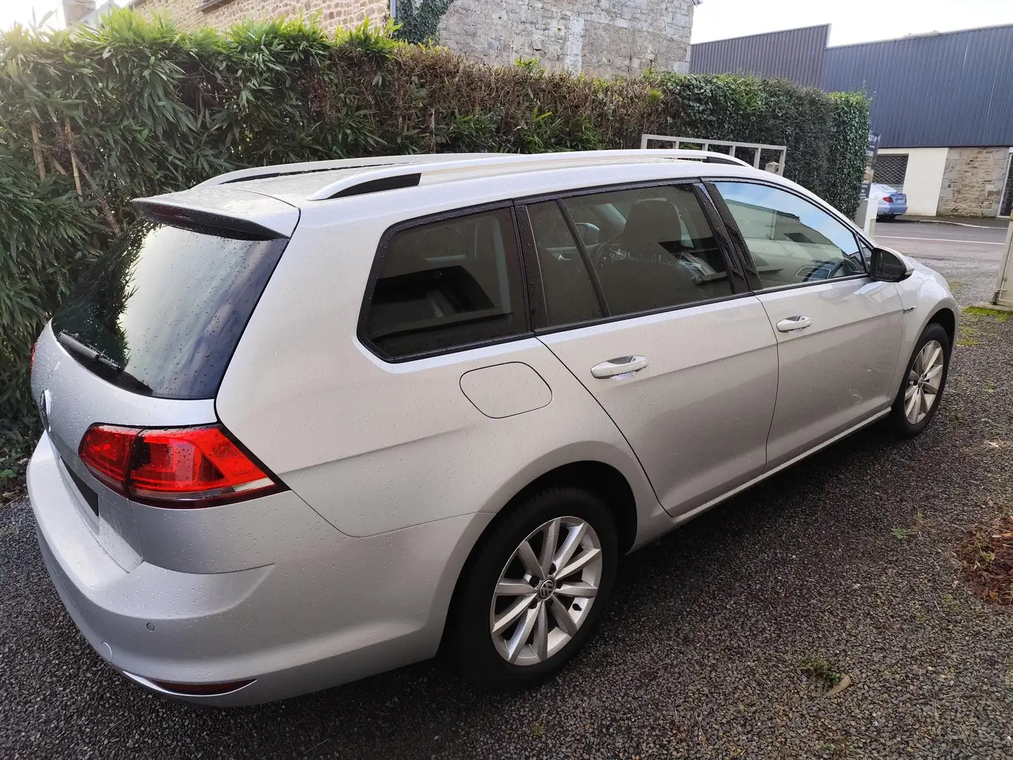 Volkswagen Golf Variant Golf SW 1.6 TDI 110 BlueMotion Technology  Lounge Argent - 1