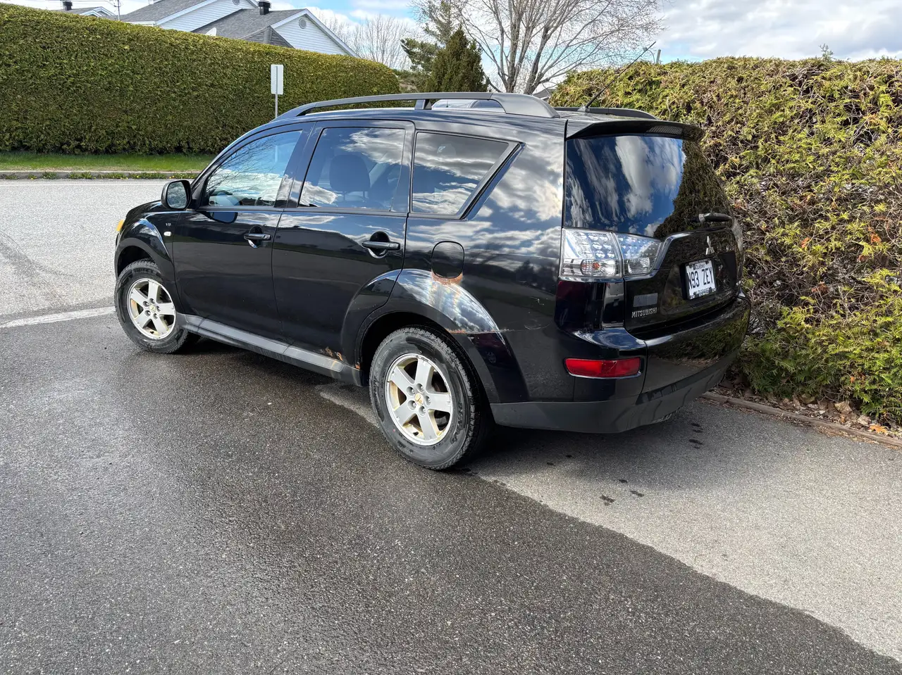 Mitsubishi Outlander снимка Mitsubishi Outlander