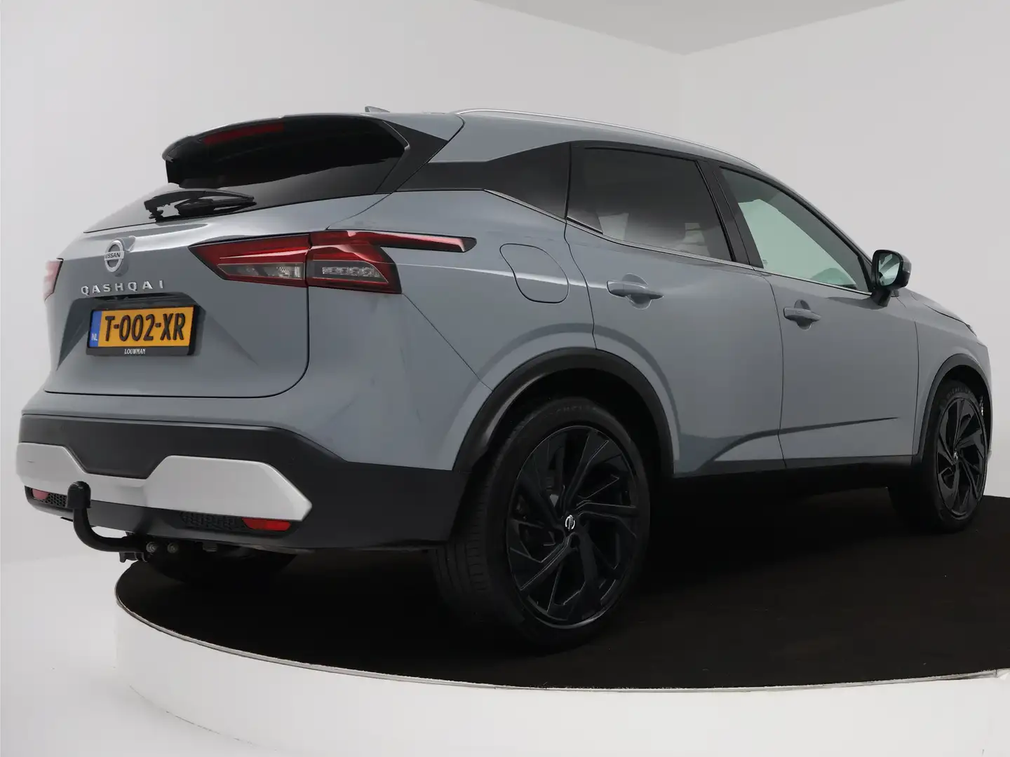 Nissan Qashqai 1.3 MHEV Xtronic Tekna Plus | Nieuw model | Leder Grijs - 2