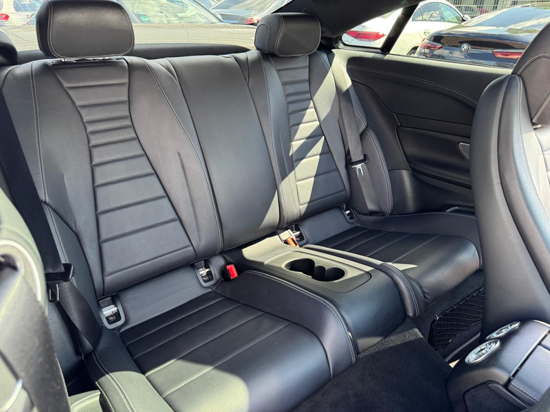 Mercedes-Benz E 400 4Matic AMG Line BURMESTER PANO WIDESCREEN — photo 12