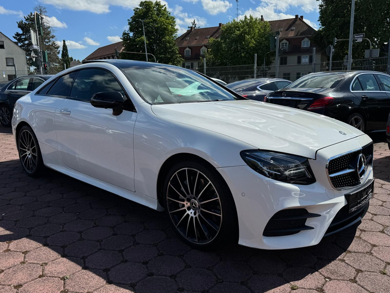 Mercedes-Benz E 400 4Matic AMG Line BURMESTER PANO WIDESCREEN — photo 3