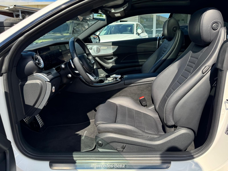 Mercedes-Benz E 400 4Matic AMG Line BURMESTER PANO WIDESCREEN — photo 9