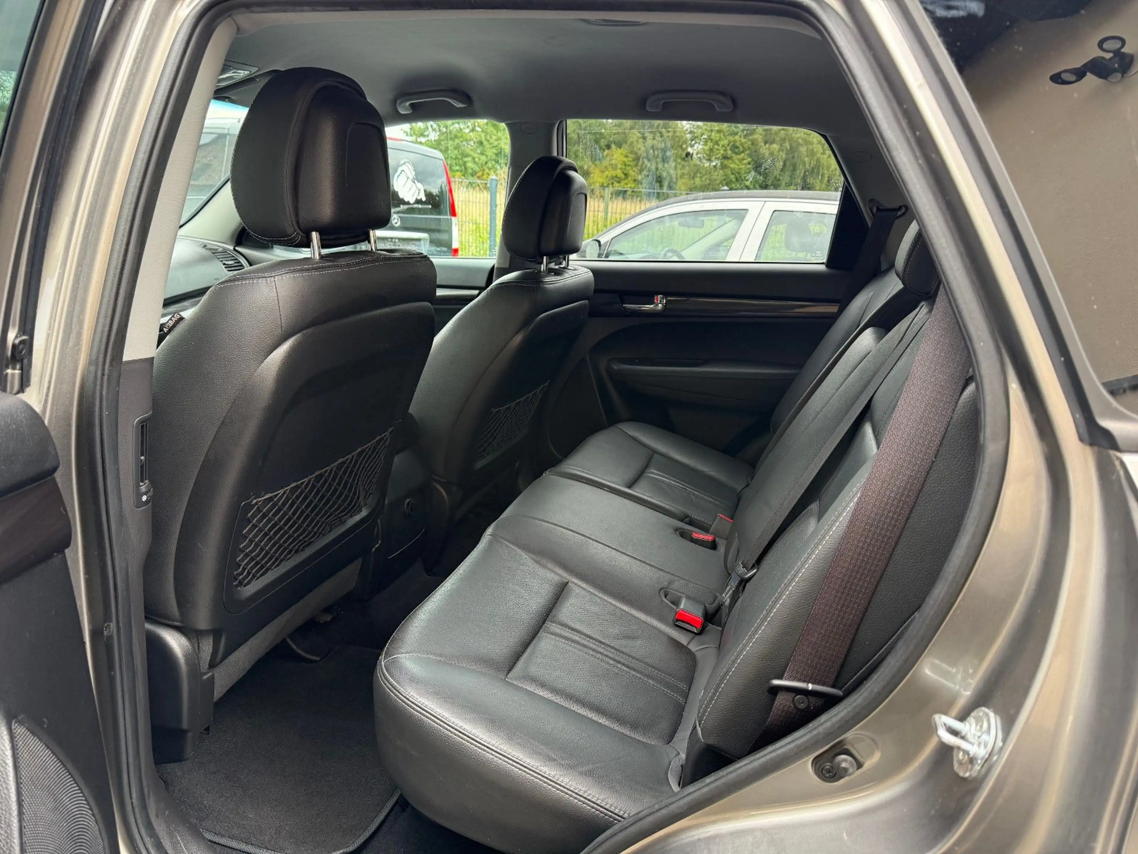 Kia Sorento 2.4 CVVT AWD+LPG Gas+Leder+7 Sitze+AHK+ — photo 9