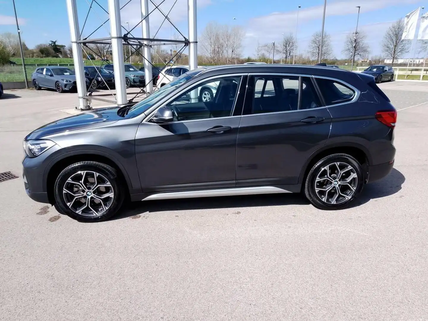 BMW X1 sdrive18d xLine Plus auto Grigio - 2