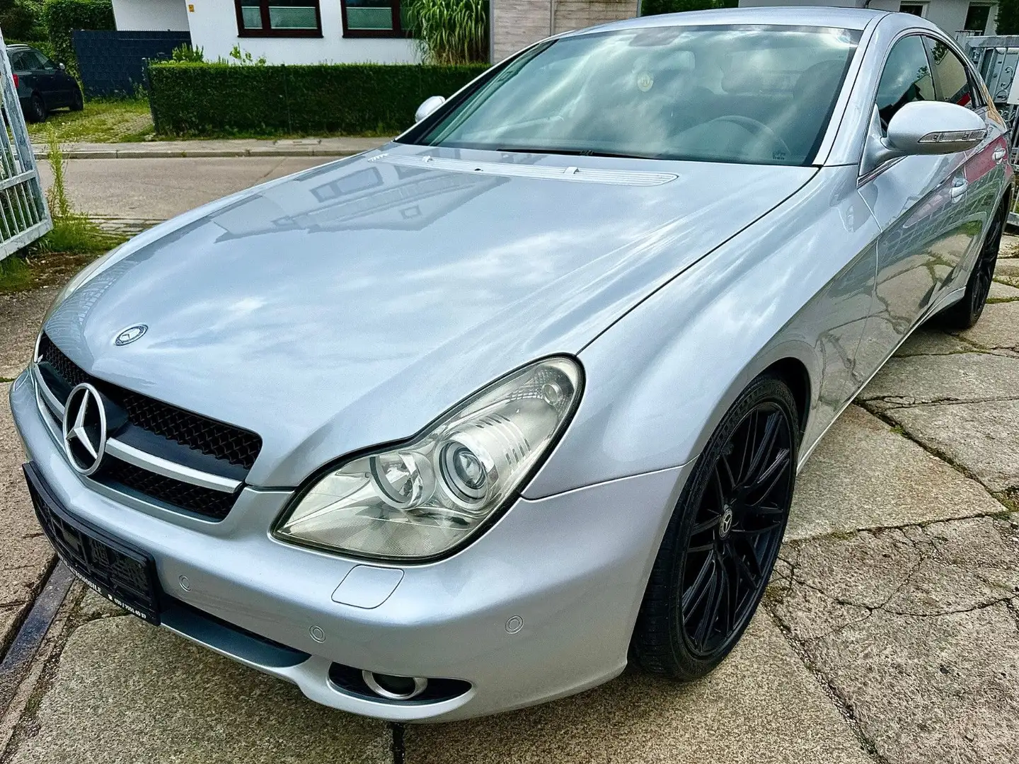 Mercedes-Benz CLS 350 * Service NEU * Leder *Kamera * SZH 19LM Silber - 2
