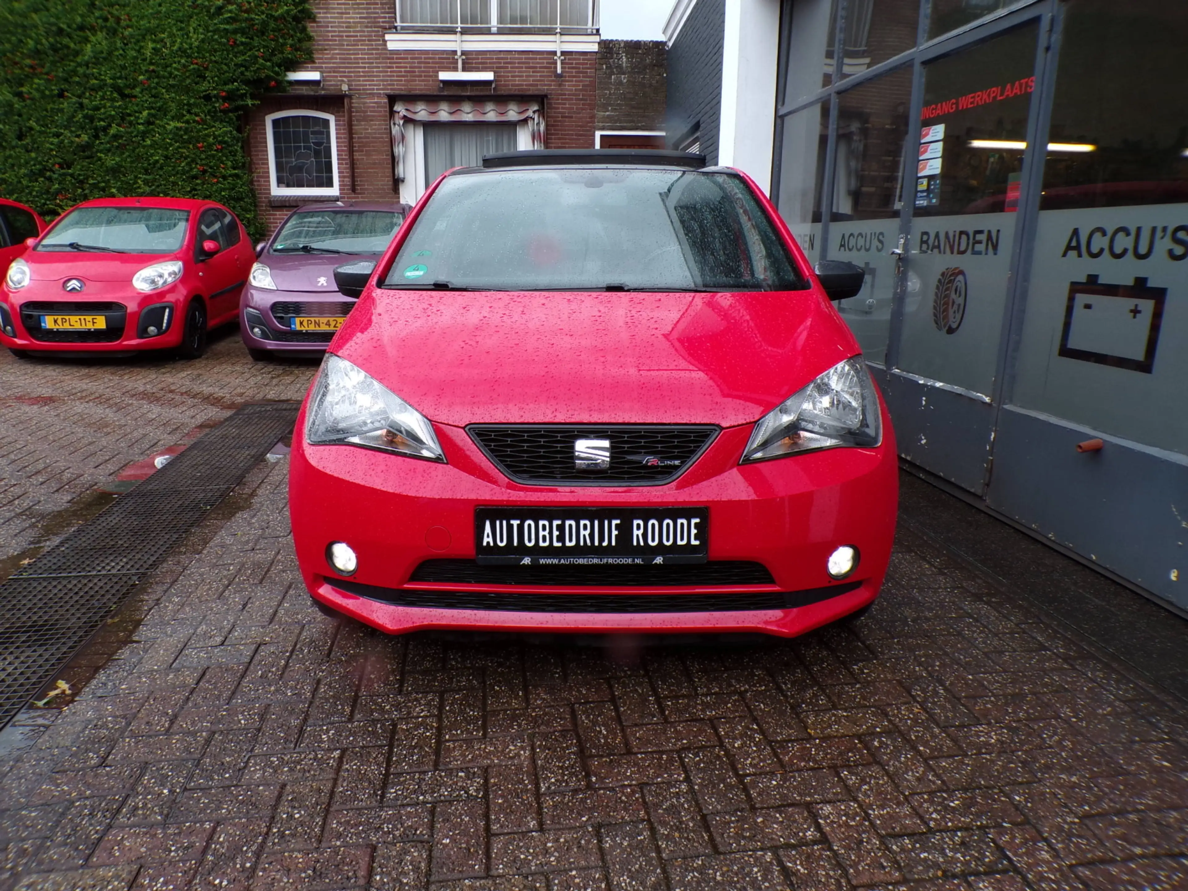 SEAT Mii 1.0 5-Drs Red FR Edition PANO DAK,CRUISE,TOP STAAT — photo 3