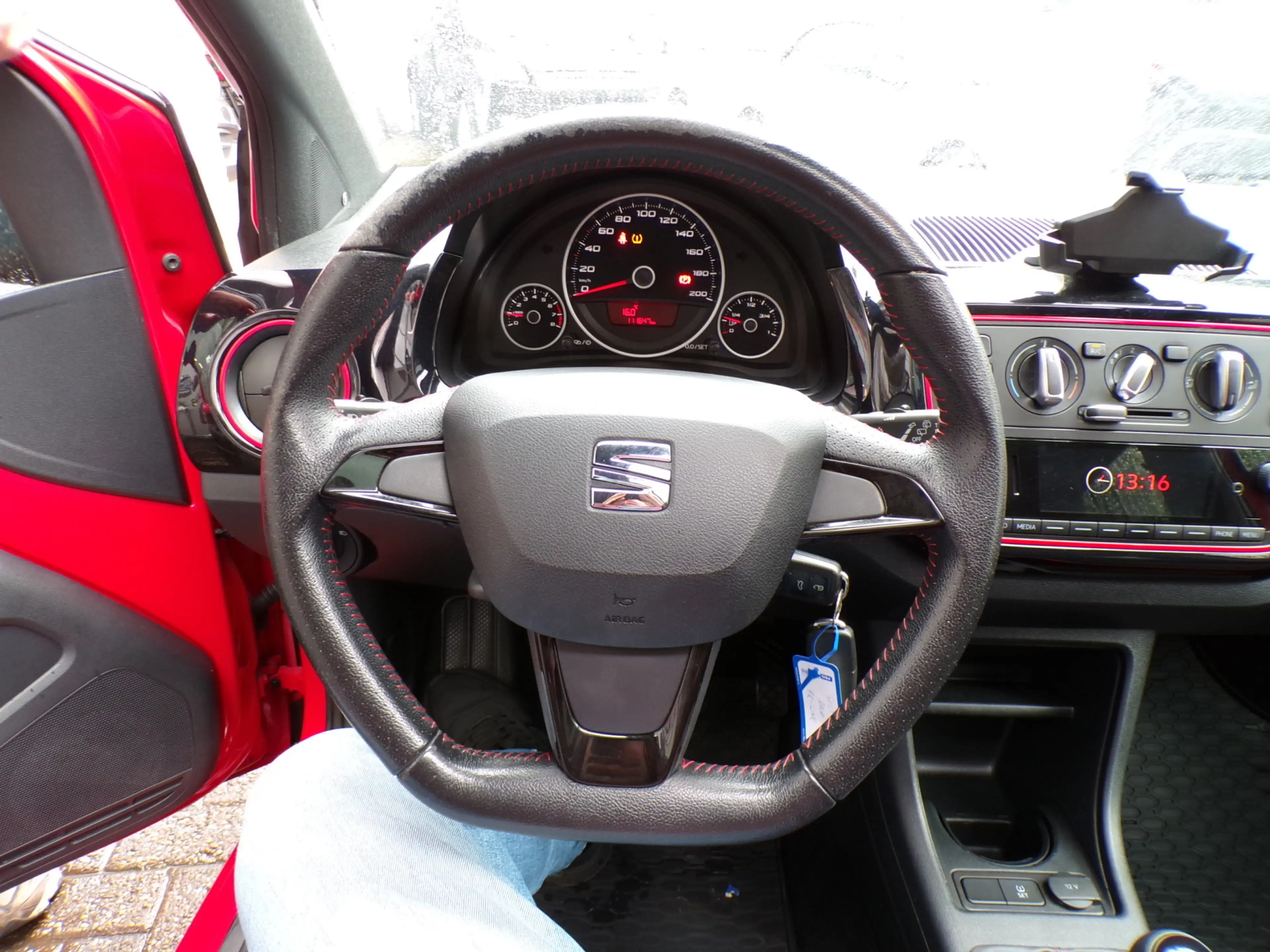 SEAT Mii 1.0 5-Drs Red FR Edition PANO DAK,CRUISE,TOP STAAT — photo 18