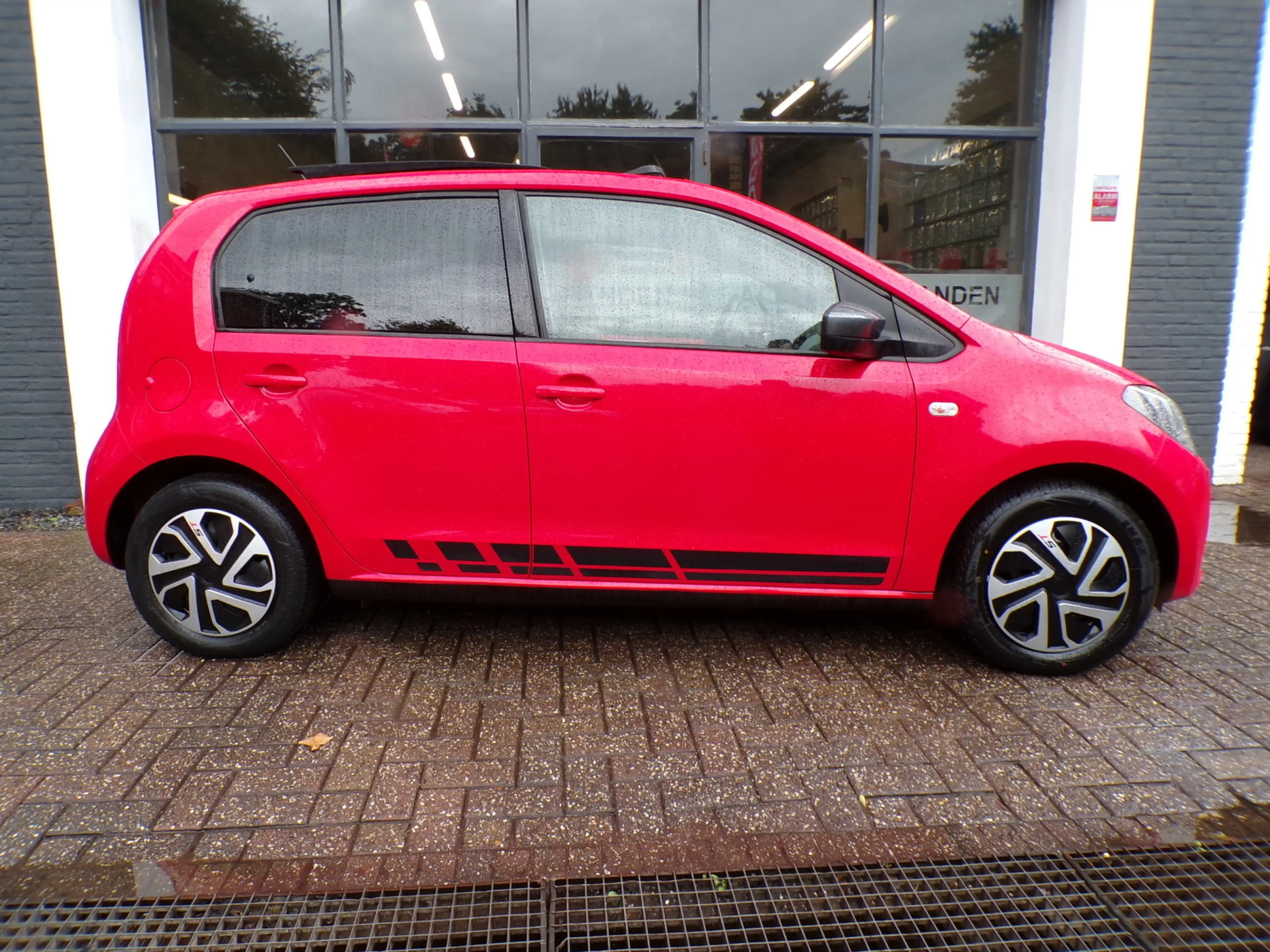 SEAT Mii 1.0 5-Drs Red FR Edition PANO DAK,CRUISE,TOP STAAT — photo 5