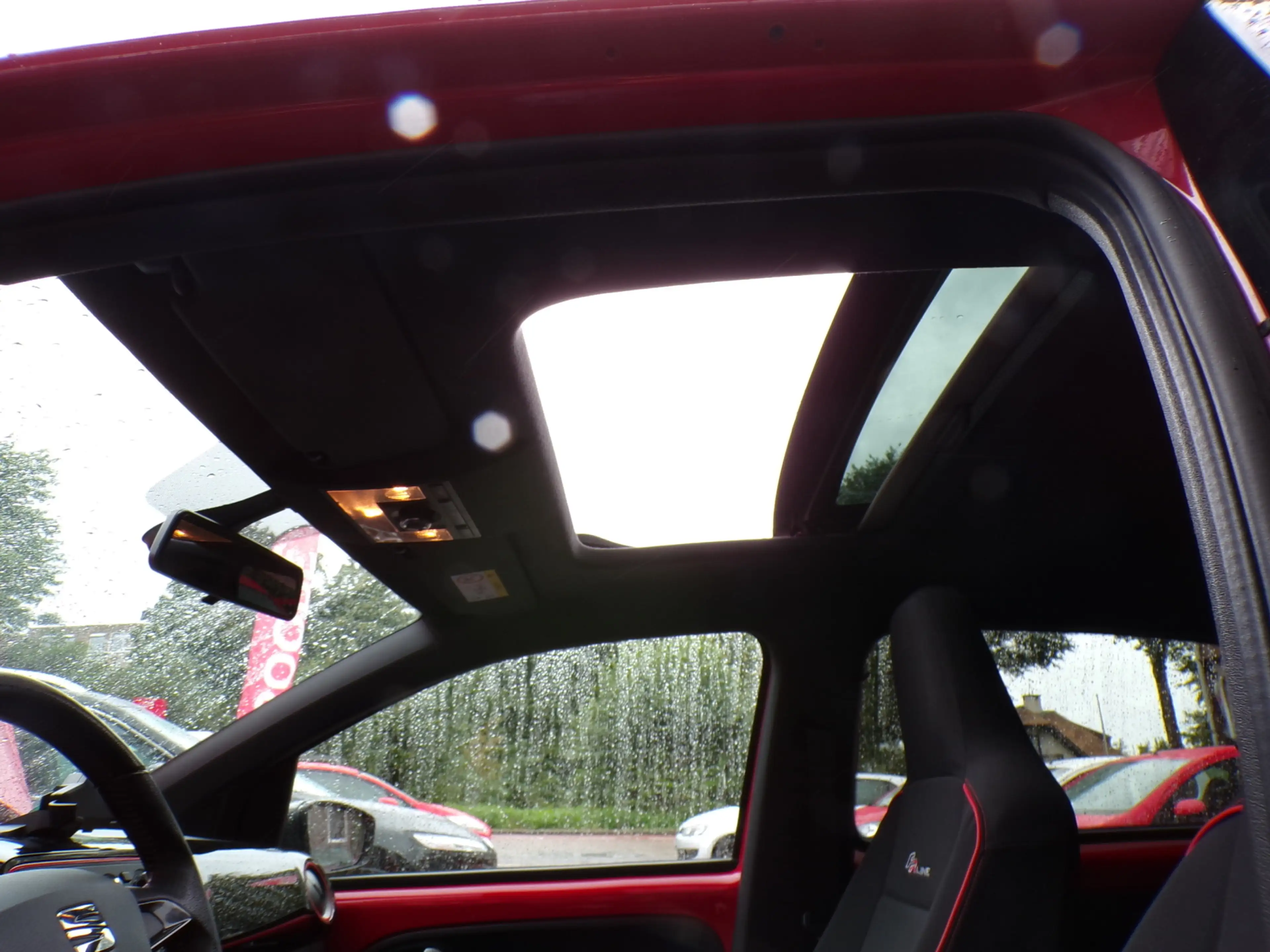 SEAT Mii 1.0 5-Drs Red FR Edition PANO DAK,CRUISE,TOP STAAT — photo 13