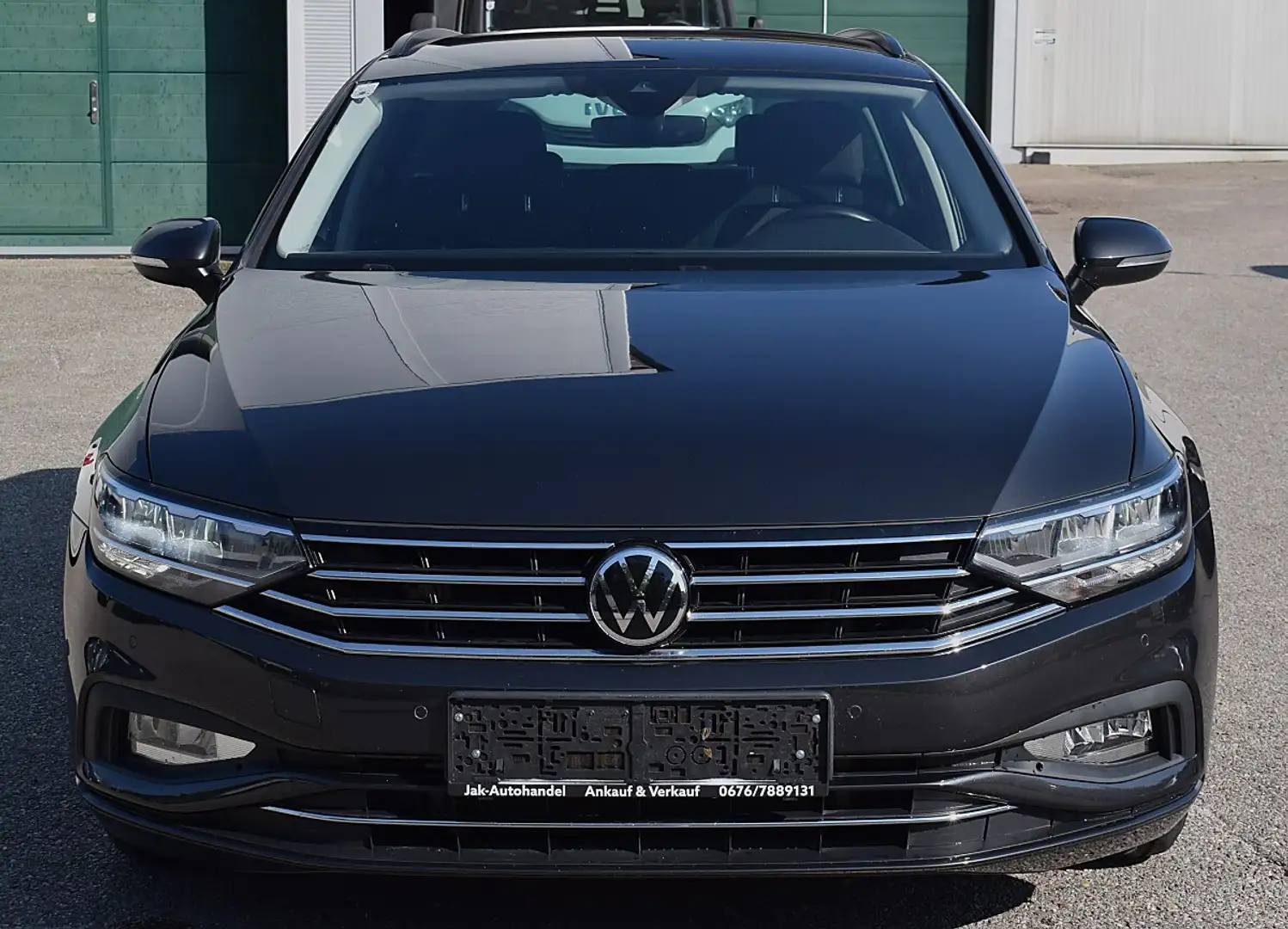 Volkswagen Passat 2.0 TDI BMT/Start-Stopp Business (EURO 6d-T Grau - 2