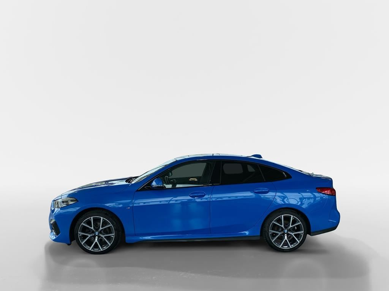 BMW 218 M Sport — photo 4