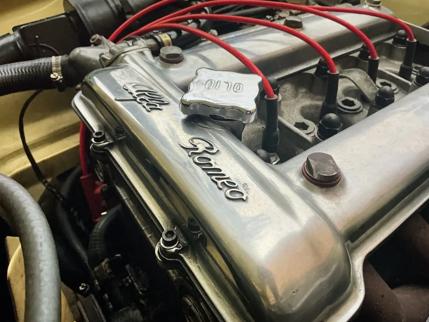 Alfa Romeo GT GT VELOCE 2000 Jaune - 1