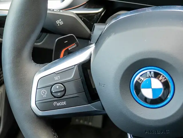 BMW X1 view 13