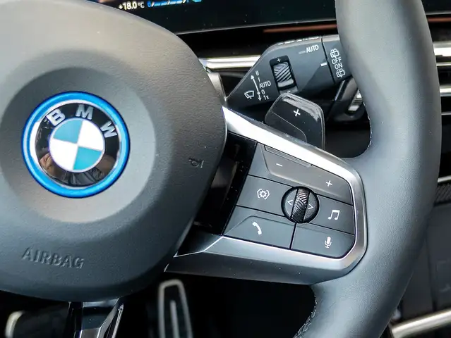 BMW X1 view 14
