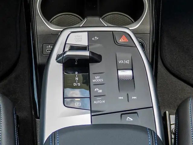 BMW X1 view 9
